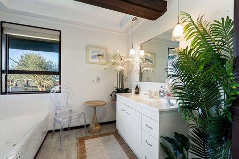 Photo of property in 15a Mayor View Terrace, Waihi Beach, 3611