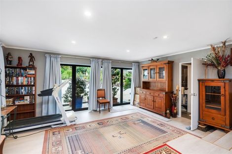 Photo of property in 52 Onerahi Road, Onerahi, Whangarei, 0110