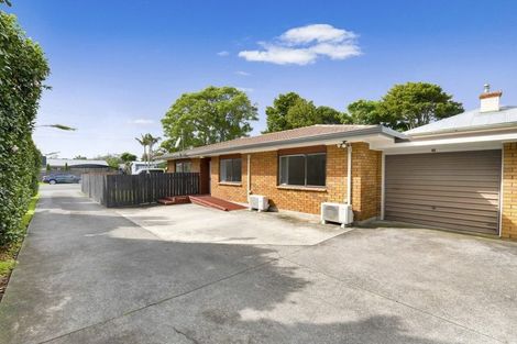 Photo of property in 1/3 Kelvin Road, Papakura, 2110