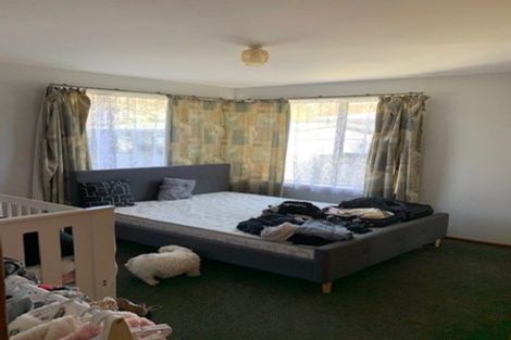 Photo of property in 77 Staveley Street, Avonhead, Christchurch, 8042