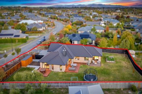 Photo of property in 43 Jacks Drive, West Melton, 7618