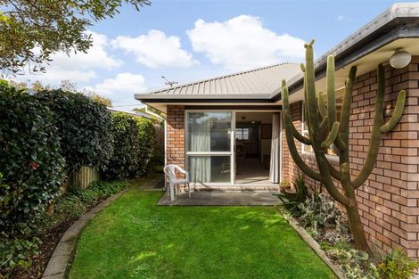 Photo of property in 299a Greers Road, Bishopdale, Christchurch, 8053