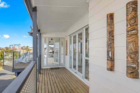 Photo of property in 18 Tamatea Drive, Snells Beach, 0920