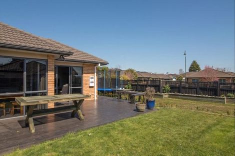 Photo of property in 4 Courtenay Place, Owhata, Rotorua, 3010