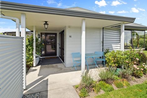 Photo of property in 16 Buchanan Place, Allenton, Ashburton, 7700