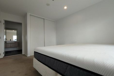Photo of property in 2f/6 Piwakawaka Street, Eden Terrace, Auckland, 1010