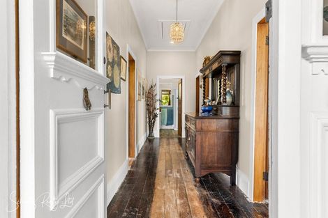 Photo of property in 17 Oparakau Road, Matakohe, 0594