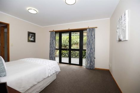 Photo of property in 22 Johnsview Terrace, Hillcrest, Hamilton, 3216