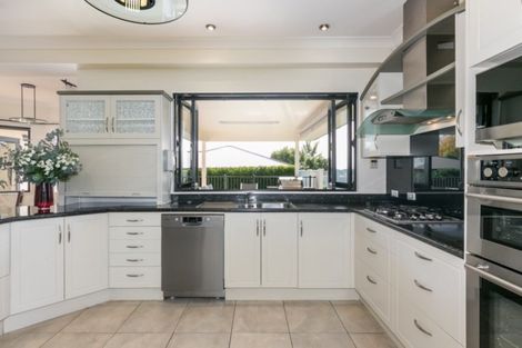 Photo of property in 2 The Croft, Havelock North, 4130