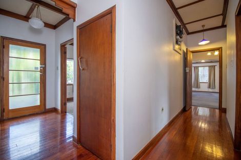 Photo of property in 161 Cambridge Road, Hillcrest, Hamilton, 3216