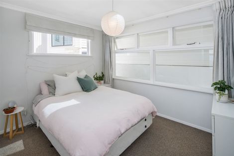 Photo of property in 21 Thane Road, Roseneath, Wellington, 6011