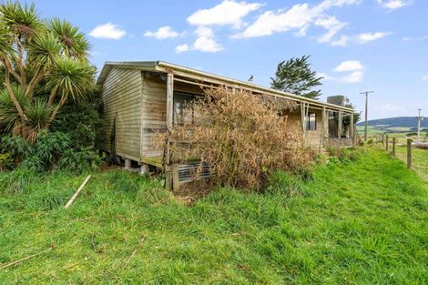 Photo of property in 15 Thomas Road, Orepuki, Riverton, 9881