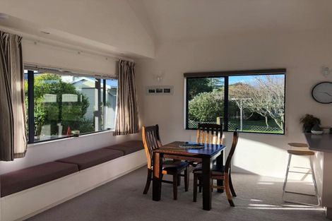 Photo of property in 268a One Tree Point Road, One Tree Point, 0118