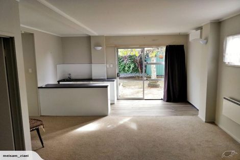 Photo of property in 75a Sturges Road, Henderson, Auckland, 0612
