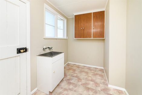 Photo of property in 31 Follett Street, Marton, 4710