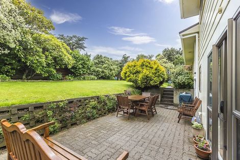 Photo of property in 4 Deveron Place, Tawa, Wellington, 5028