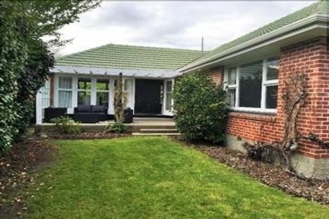 Photo of property in 9 Hampton Place, Burnside, Christchurch, 8053