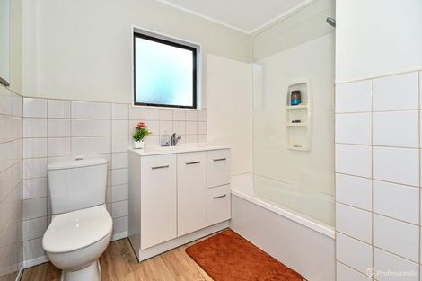 Photo of property in 2/9 Porchester Road, Papakura, 2110