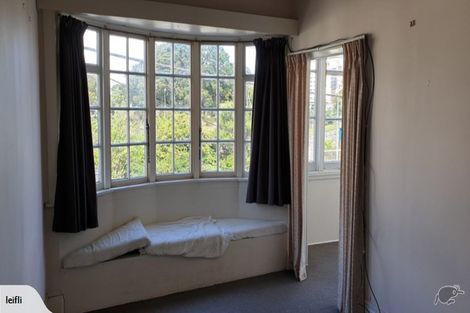 Photo of property in 76 Tinakori Road, Thorndon, Wellington, 6011