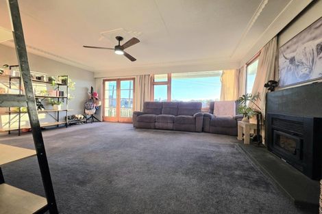 Photo of property in 20 Arrow Crescent, Holmes Hill, Oamaru, 9401