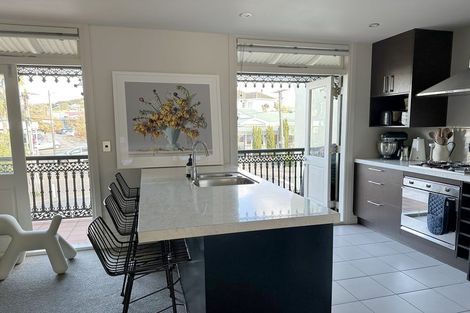 Photo of property in 40d Agra Crescent, Khandallah, Wellington, 6035