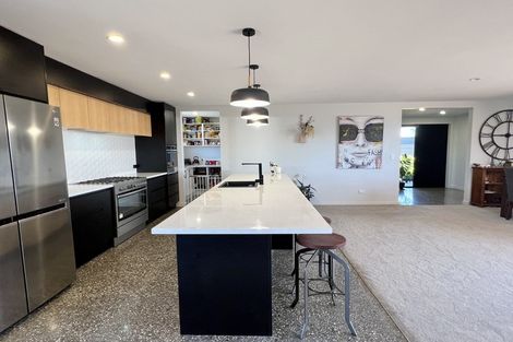 Photo of property in 9 Court Of Ascot, Seaward Bush, Invercargill, 9812