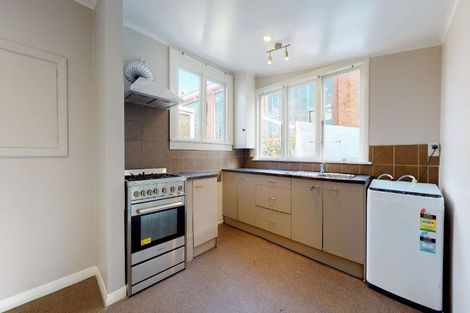 Photo of property in 72 Ross Street, Kilbirnie, Wellington, 6022