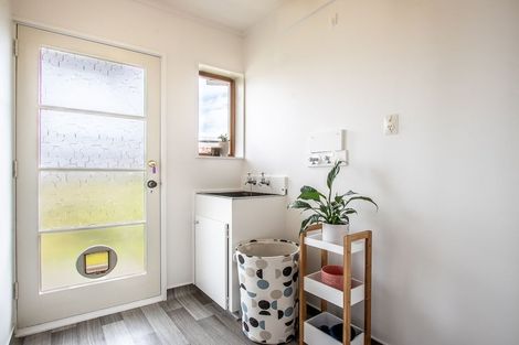 Photo of property in 6 Mountainview Terrace, Otaki Beach, Otaki, 5512