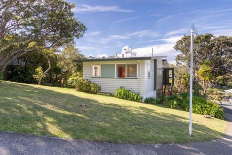 Photo of property in 1 Safari Crescent, Johnsonville, Wellington, 6037