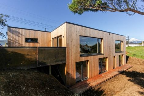 Photo of property in 282 Frankley Road, Ferndale, New Plymouth, 4310