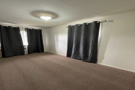 Photo of property in 10 Churchill Avenue, Manurewa, Auckland, 2102