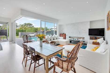 Photo of property in 41 Regina Street, Westmere, Auckland, 1022