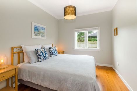 Photo of property in 13 Rauparaha Street, Waikanae Beach, Waikanae, 5036