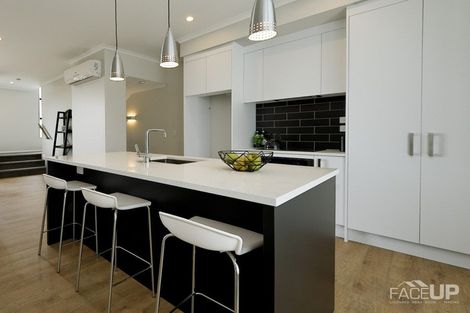 Photo of property in 87 Glidepath Road, Hobsonville, Auckland, 0616