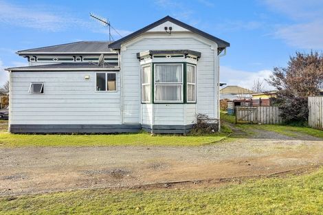 Photo of property in 49a-b Allardice Street, Dannevirke, 4930