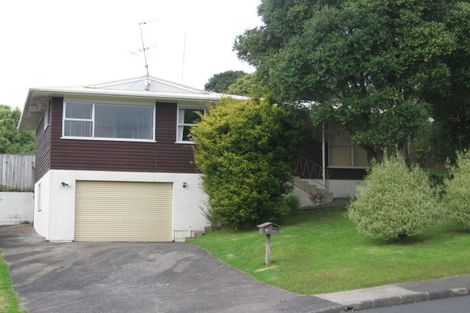 Photo of property in 8 Hewlett Road, Massey, Auckland, 0614