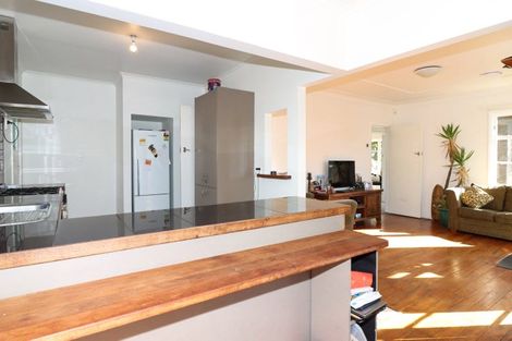 Photo of property in 183 High Street South, Carterton, 5713