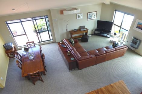 Photo of property in Tennyson Apartments, 3/25 Tennyson Street, Te Aro, Wellington, 6011