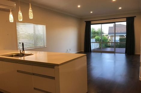 Photo of property in 48 Butler Stoney Crescent, Silverdale, 0932