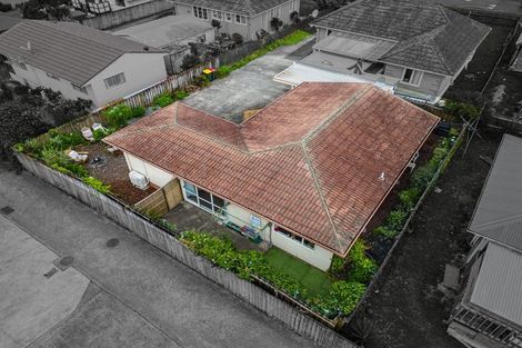 Photo of property in 30a Royton Avenue, Mangere East, Auckland, 2024