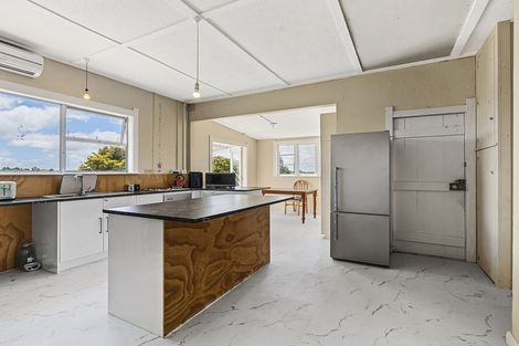 Photo of property in 99 Mangaotea Road, Ratapiko, Inglewood, 4390