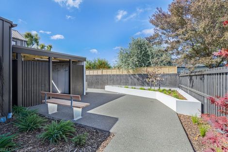 Photo of property in 9/24 Devonport Lane, St Albans, Christchurch, 8014