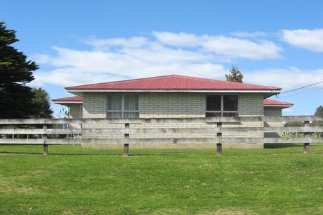 Photo of property in 37 Pollen Street, Matata, 3194