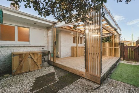 Photo of property in 35 Bureta Road, Otumoetai, Tauranga, 3110
