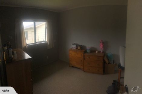 Photo of property in 128 Tutere Street, Waikanae Beach, Waikanae, 5036