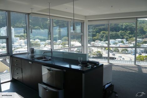 Photo of property in Summit Apartments, 18/184 Molesworth Street, Thorndon, Wellington, 6011