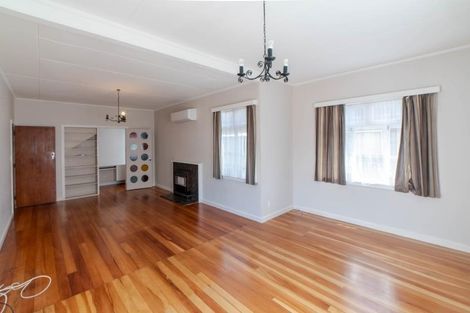 Photo of property in 859 Main Street, Roslyn, Palmerston North, 4414