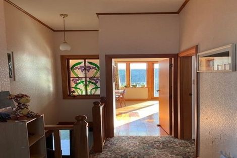 Photo of property in 92 Overtoun Terrace, Hataitai, Wellington, 6021