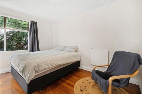 Photo of property in 8 James Grove, Stokes Valley, Lower Hutt, 5019