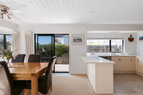 Photo of property in 420a Oceanbeach Road, Mount Maunganui, 3116